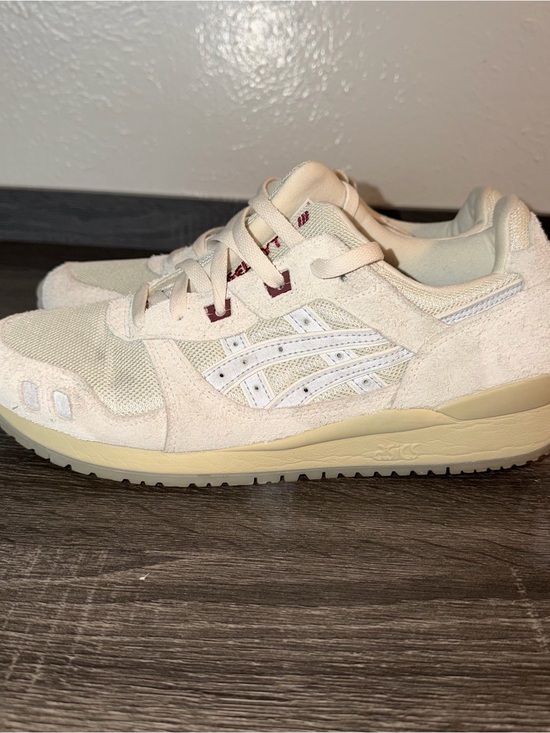 Pleasures x ASICS Gel Lyte III OG \'Cream\' Mens Size 10 US Used